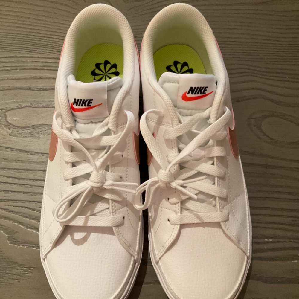 NEW Nike Court Legacy Shoes, size 10 RARE - Picture 7 of 12
